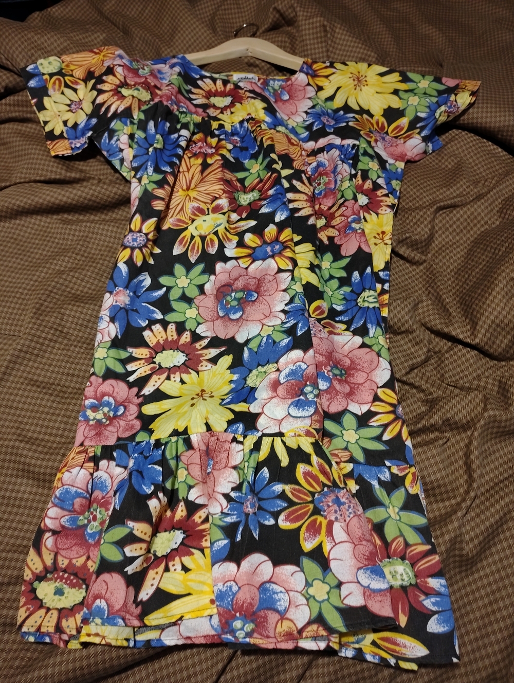 NWOT Beautiful Metropolitan, Women's Midi Floral Print Frock Multicolor Dress,